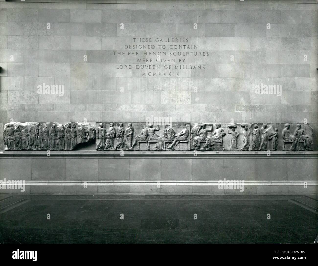 6. Juni 1962 - New Home für griechische Marmor: The Gallery präsentiert an das British Museum von der späten Lord Duveen von Millbank, mit den Skulpturen von Partheon (Elgin Marbles) wird offiziell geöffnet heute Nachmittag vom Erzbischof von Canterbury. Die Elgin Marbles haben für das British Museum seit 1816, £74.000 verbringend auf Erwerb und Transport nach England gepflegt wurde. Die Duveen Galerie wurde im Jahr 1938 zu einem Preis von £100.000, schwer beschädigt durch Bombenangriffe im Jahr 1940 abgeschlossen und letztes Jahr restauriert Stockfoto