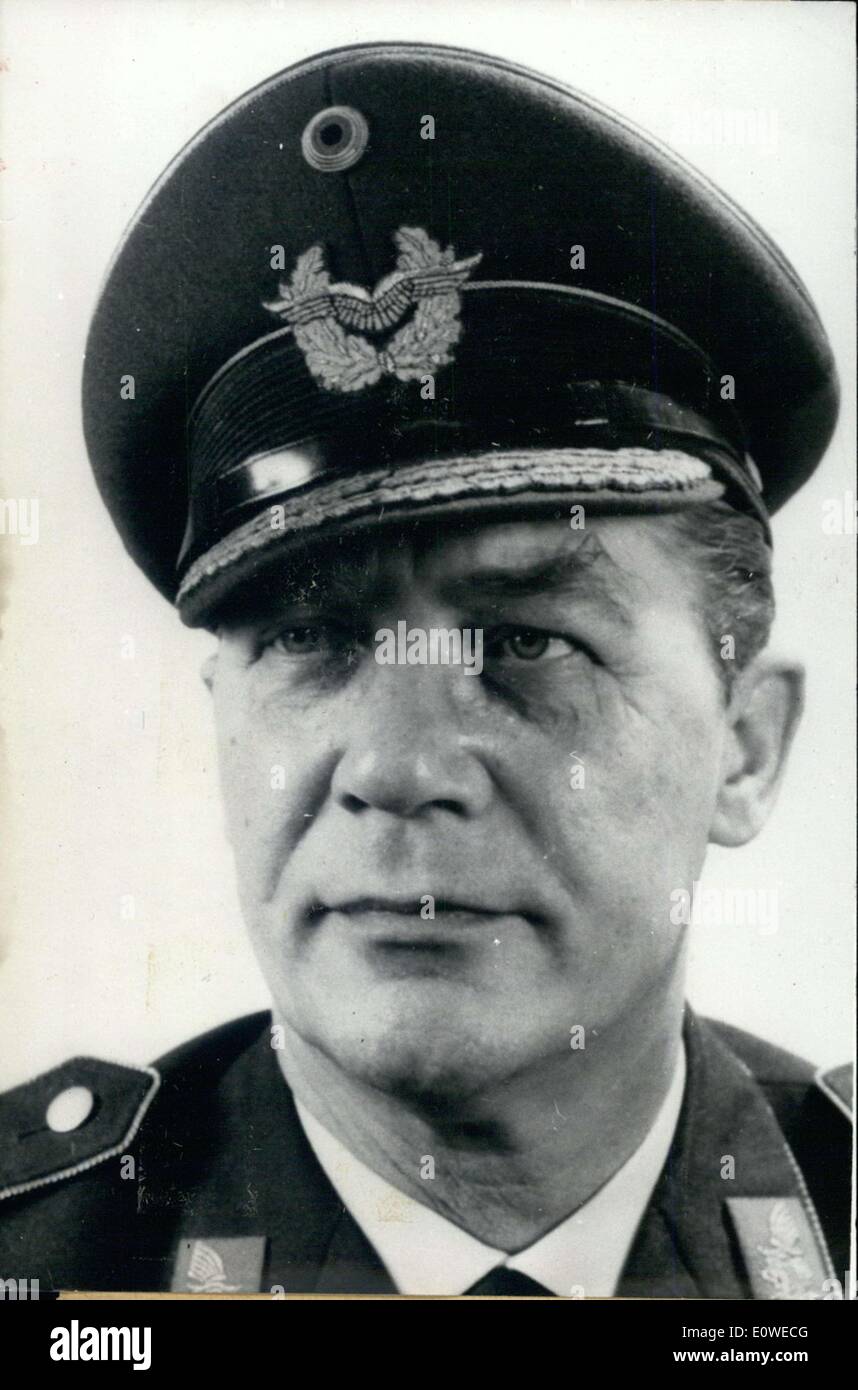 12. Juli 1962 - abgebildet ist offizielle deutsche Armee und Leiter Werner Panitzki, der General Josef Kammhuber in seinem Amt nachfolgte. Stockfoto