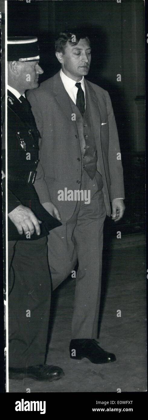 Sept. 05, 1962 - Philippe Castille & militärische Sgt am Justizpalast Stockfoto