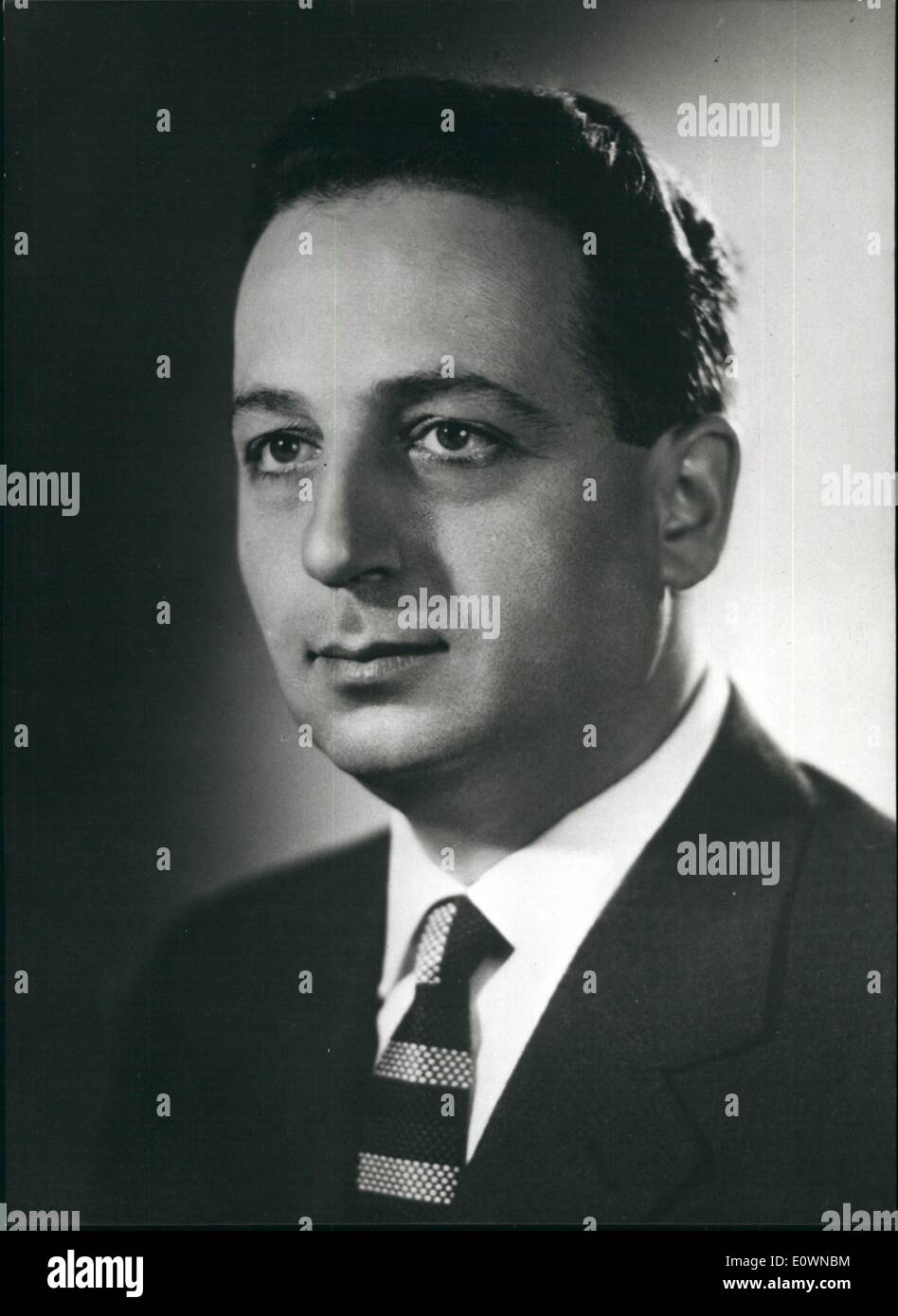 10. Oktober 1963 - auf. Giacomo Sedati Sekretär für Landwirtschaft Ministerium ernannt worden durch italienische Ministerrat als hoher Kommissar in Richtung und Koordination zu den Zonen in der Nähe von Bellune durch einen Deich Katastrophe zerstört. Das Foto zeigt auf. Giacomo Sedati in einem jüngsten Porträt. Stockfoto