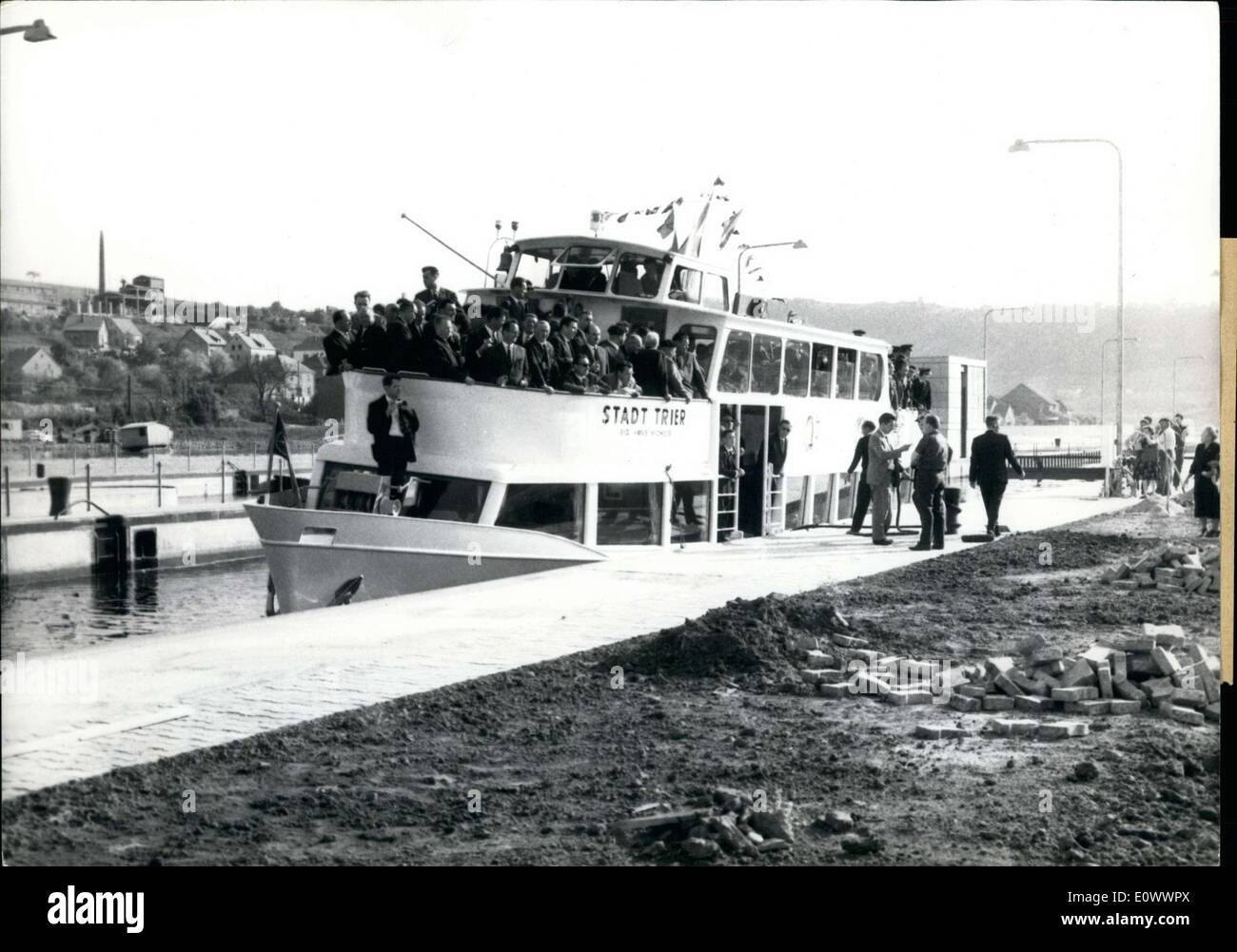 11. Mai 1964 - im Bild ist das Boot '' Stadt Trier.'' Dies ist vor ihrer Jungfernfahrt an der Mosel in Grevenmacher. Stockfoto