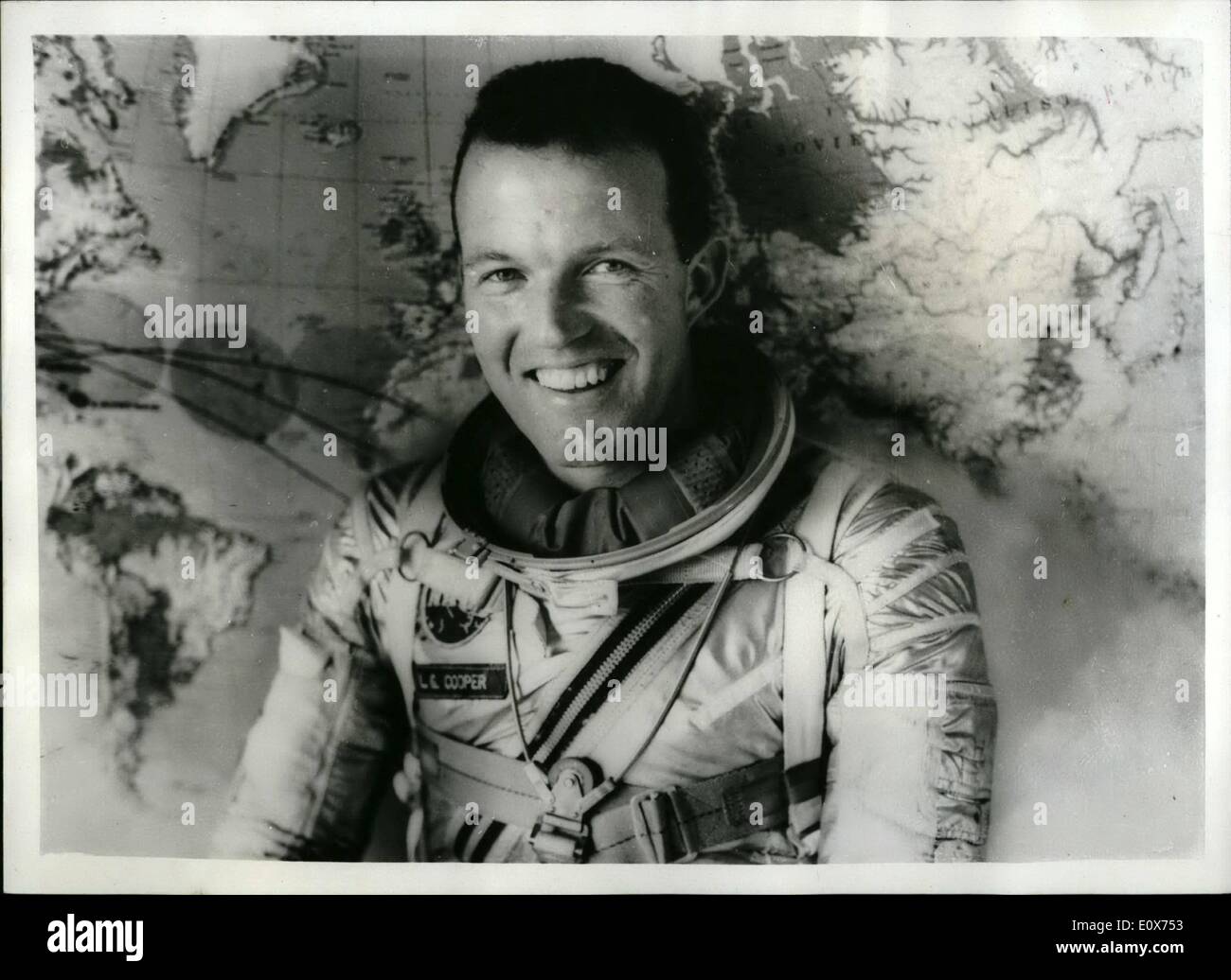 7. Juli 1965 - amerikanischen Astronauten für acht Tage Orbit: Zwei amerikanische wird nächsten Monat Blast-off von Cape Kennedy, Florida, in das Raumschiff Gemini V, die im Orbit für acht Tage-den längsten bemannten Raum-Trip so weit sein wird. Gemini V-der Nachfolger zum letzten Monaten Zwillinge 1V Zweimann-Kapsel wird von Lieutenant Commander Charles Conrad und Lieutenant Colonel Gordon Cooper, der bereits 22 Bahnen auf eigene Faust getan hat gesteuert werden. Wissenschaftler sagen, die Ausflüge werden versuchen zu beweisen, dass '' gut konditionierte, gut ausgebildete Astronauten können aktiv über die Dauer eines solchen Fluges durchführen. Fotoshows Stockfoto