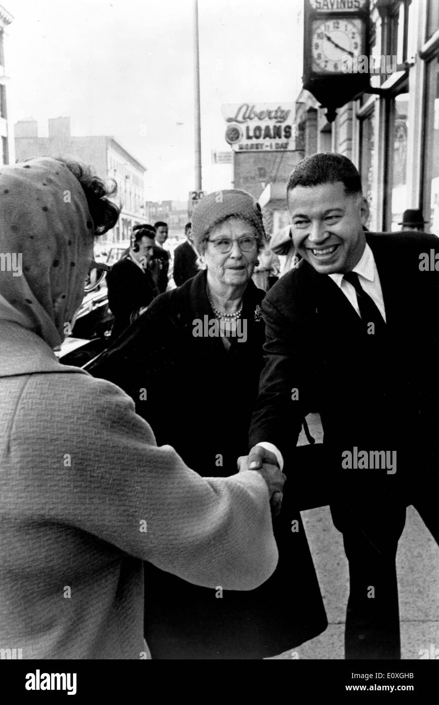 Edward William Brooke III Kampagnen für die Wahlen 1966 Stockfoto