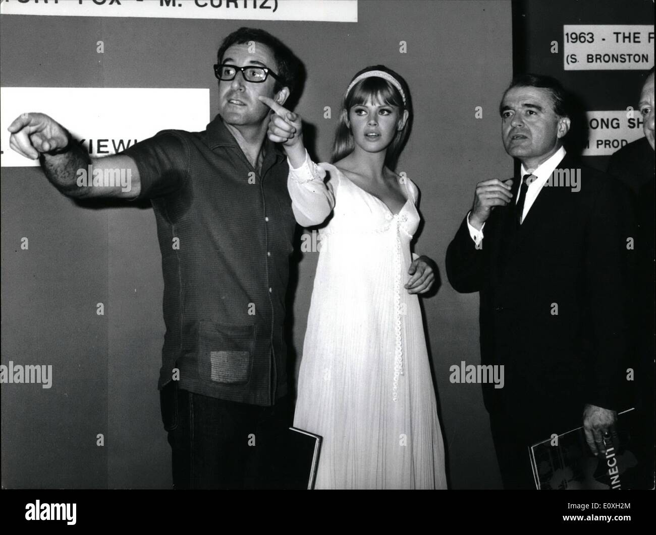 10. Oktober 1966 - Jack Valenti, Ex-Präsident "Johnsons Consellor und jetzt Präsident der MPAA Motion Picture Association of Ame Stockfoto