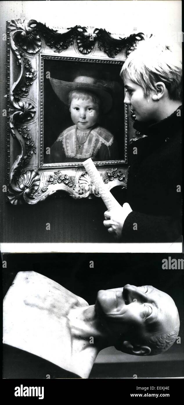 11. November 1966 - im Bild oben ist ein Gemälde von holländischen Künstlers Jacob Gerritsz. Im Bild unten ist eine Büste des Kunstsammlers Johann Stockfoto