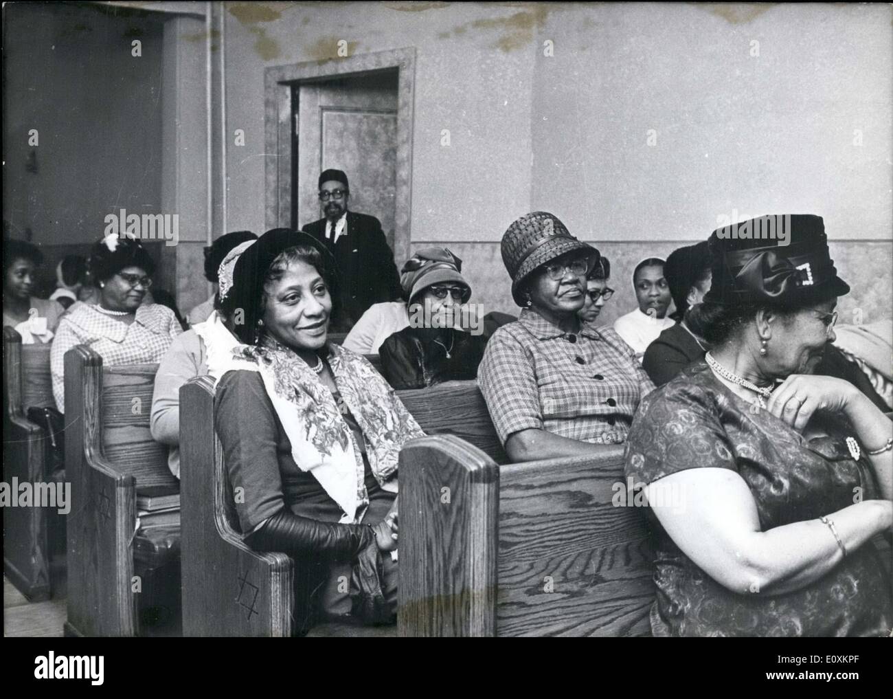 7. März 1967 - ist eine wenig bekannte Tatsache, dass es ein jüdischen Gottesdienst in Harlem mit vielen Mitgliedern. Stockfoto