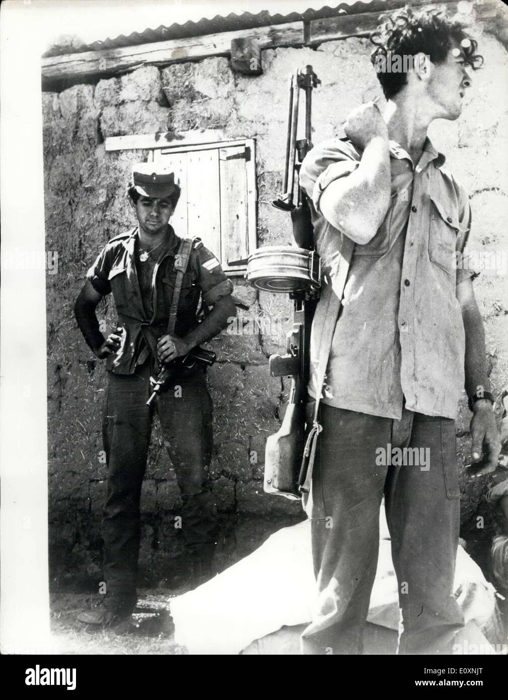 12. Juni 1967 - der Krieg im Nahen Osten Originalbild. Foto zeigt: Eine von den Tausenden der russischen Maschinengewehre erobert ist Stockfoto