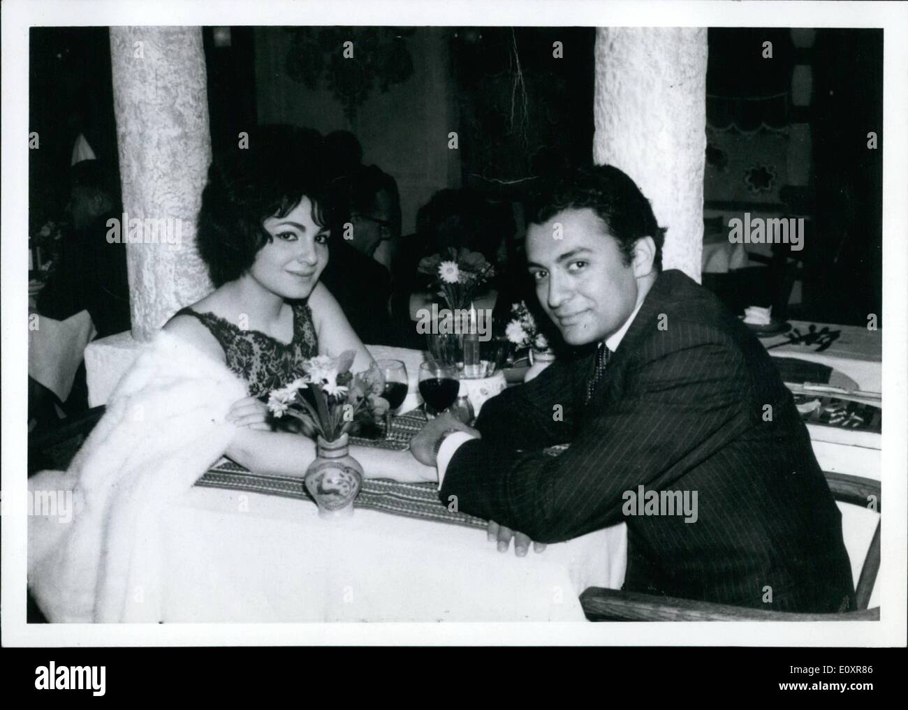 8. August 1967 - Sterne Metropolitan Opera, Teresa Stratas und ihr Verlobter der brillante indischer Dirigent Zubin Mehta, die wechselt Stockfoto