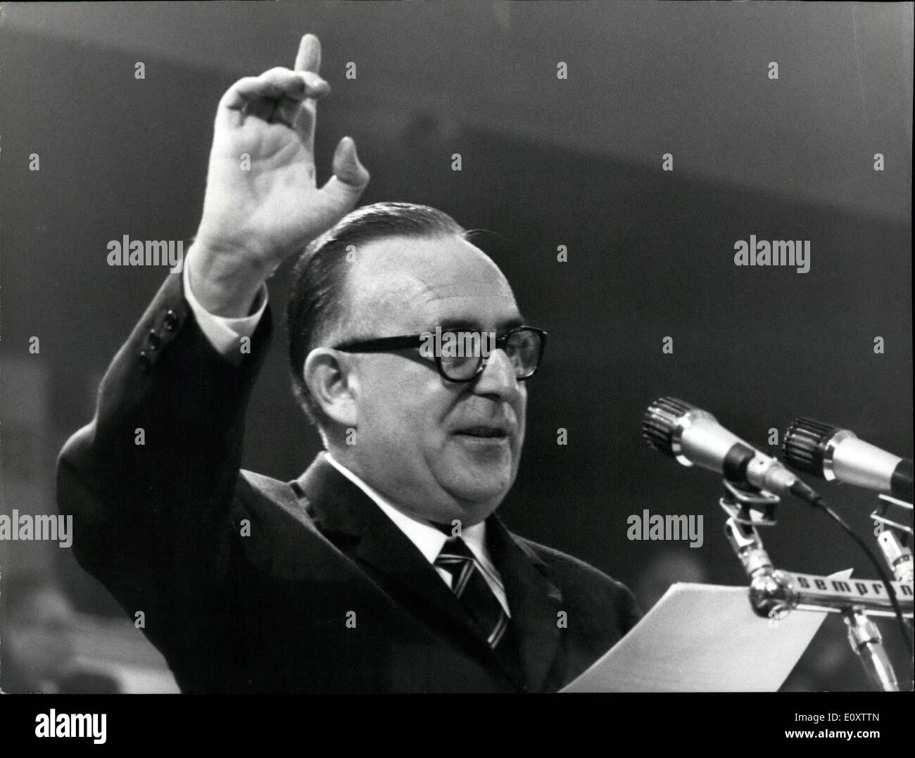 11. November 1967 - wurde der 10. Kongress der CDU heute den Palazzeto Dello Sport in Mailand eröffnet. Die Stockfoto