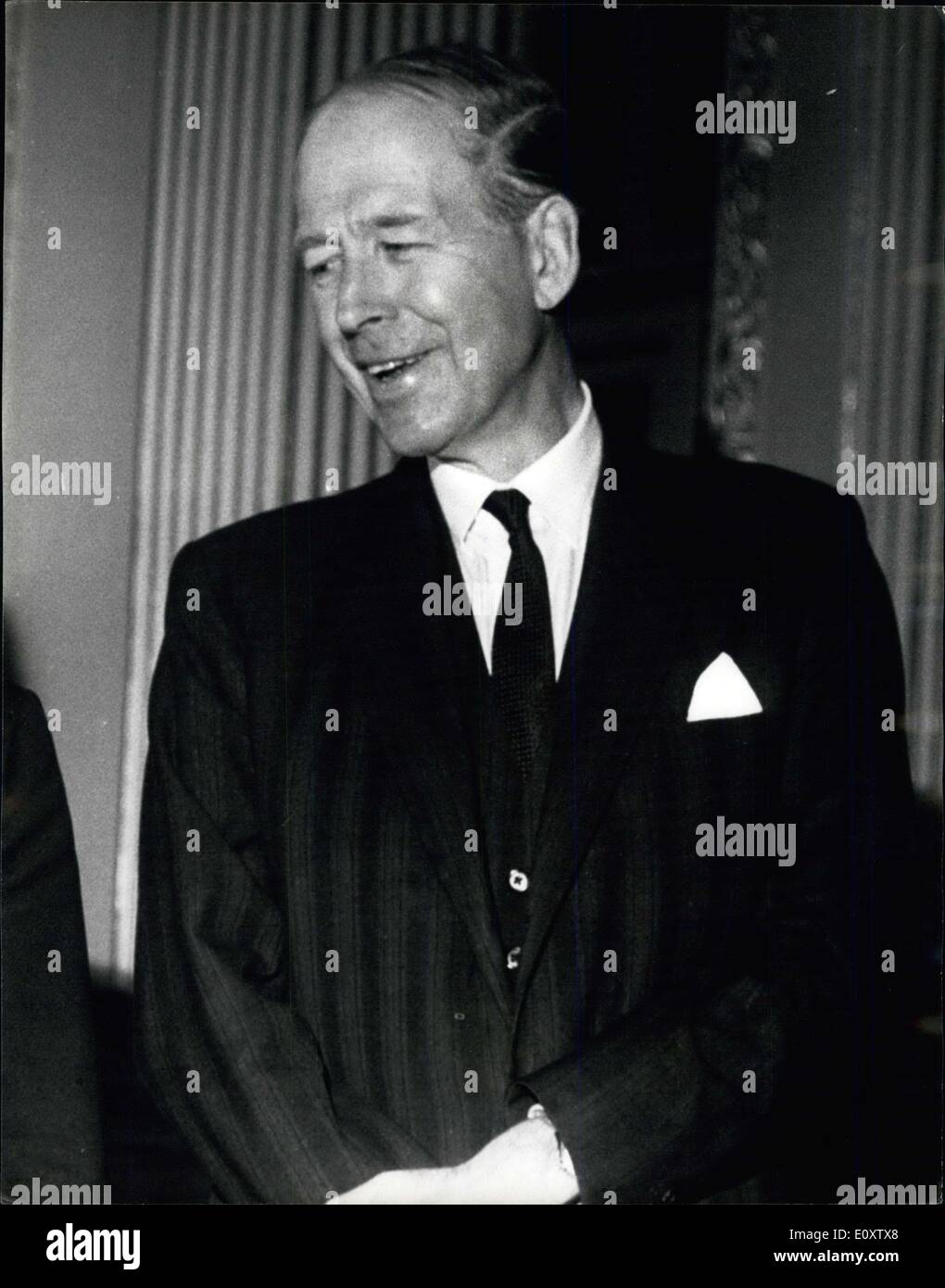 14. November 1967 - besuchen Gouverneur und stellvertretender Gouverneur der Bank Of England im Mansion House. Der Lord Mayor of London, Sir Gilbert Inglefield, erhielt heute den Gouverneur der Bank von England, Sir Leslie O'Brien und Landeshauptmann-Stellvertreter, Maurice Parsons im Mansion House heute. Foto zeigt: Der stellvertretende Gouverneur der Bank von England, Maurice Parsons, abgebildet im Mansion House heute. Stockfoto