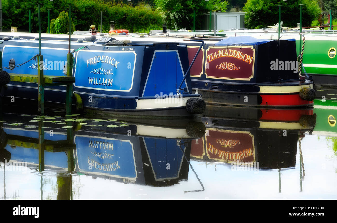 Narrowboats auf den Cranfleet festgemacht schneiden Nottinghamshire England UK Stockfoto