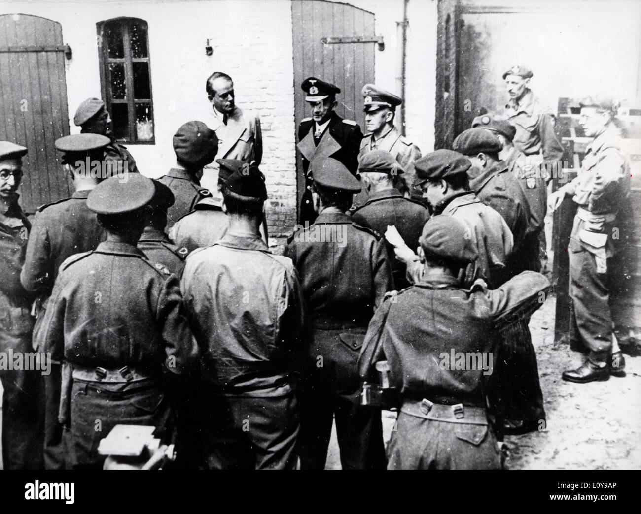 29. August 1969; , Deutschland; ALBERT SPEER, ADMIRAL DÖNITZ und GENERAL JODEL obligatorisch Credit: Foto von KPA/ZUMA Press. (©) Stockfoto