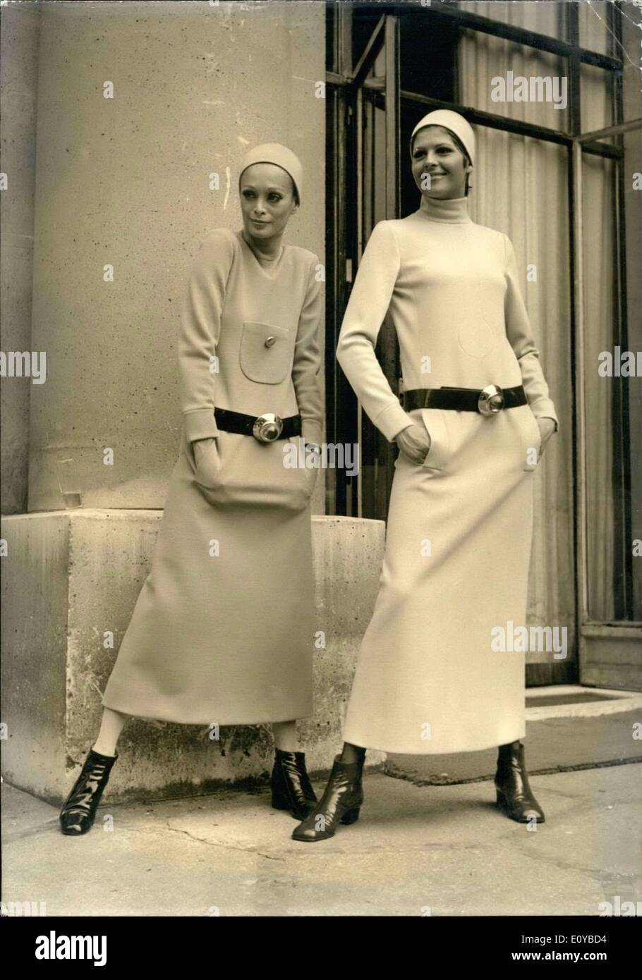 1. August 1969 - sind die Kleider aus seiner Winterkollektion. Stockfoto