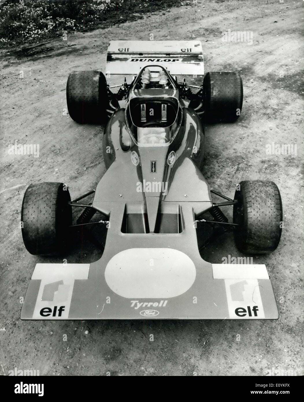 18. August 1970 - Neuwagen fR Jackie Stewart am Oulton: Weltmeister Fahrer Jackie Stewart eine neue Formel1-Wagen für das diesjährige verbleibenden vier Meisterschaften soll. Heißt das Tyrrell-Ford-Auto ein Ford-Cosworth-v8-Motoren angetrieben und wird seine Formel ein Debüt im Outlon Park in der internationalen Gold Cup on sättigen machen. Es wird Jackie Stewart seinen vierten Grand Prix-Chassis in einer viele Jahre geben. Der Wagen wurde von Derek Gardner, entworfen, die sich Ken Tyrrell von Ferguson Research Stockfoto