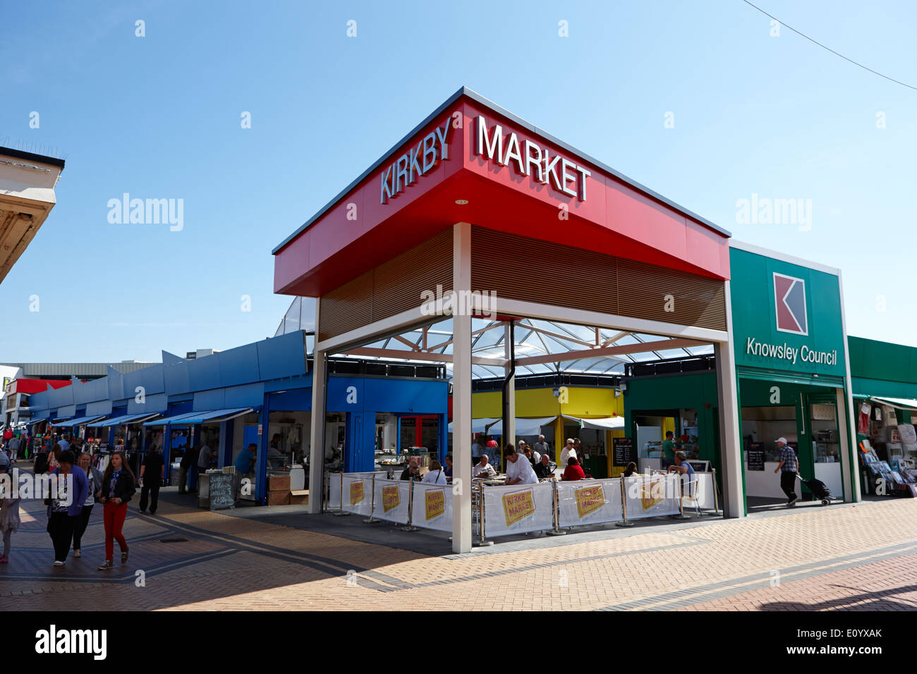 neuer Markt in Kirkby Kirkby Stadtzentrum Merseyside UK Stockfoto