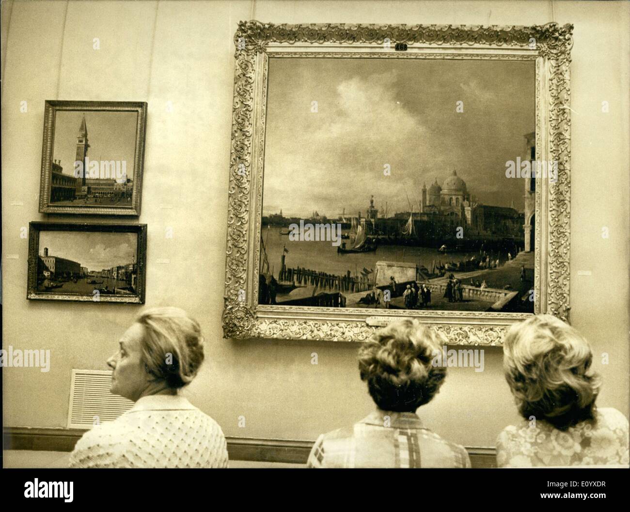 Sep 21, 1971 - Gemälde von Venedig Kanälen auf der Ausstellung in der Orangerie Museum .c Stockfoto