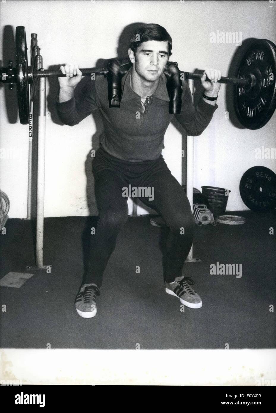 10. Oktober 1971 - Erhard Keller ist bereitet sich mit intensivem Training für die kommende Sitzung: sehr hart trainiert ist Erhard Stockfoto