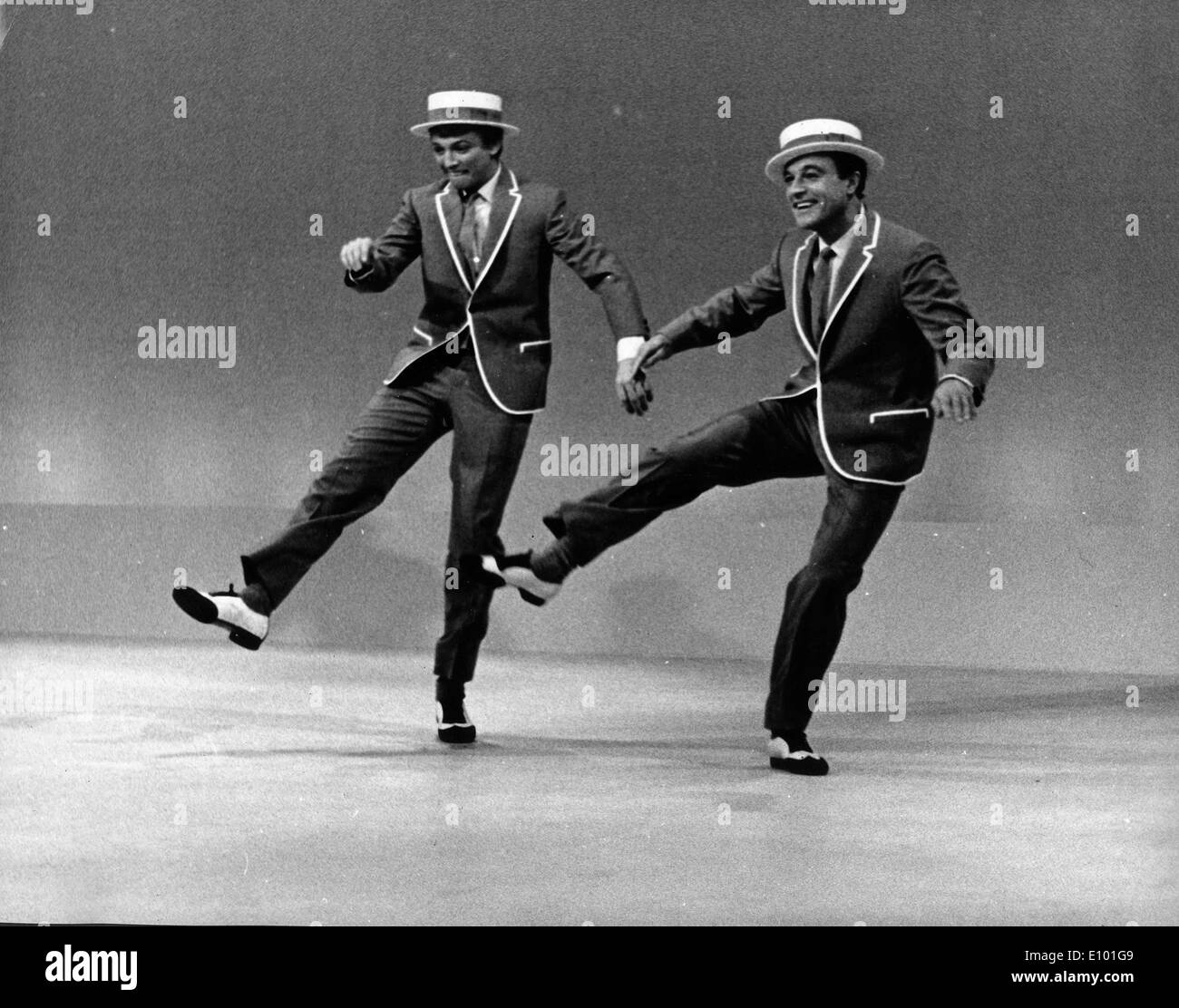 Entertainer Gene Kelly und Tommy Steele Co-star Stockfoto