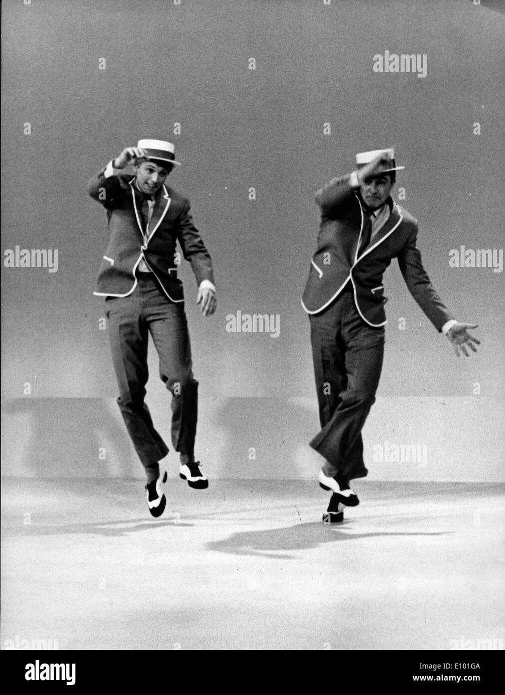 Entertainer Gene Kelly und Tommy Steele Co-star Stockfoto