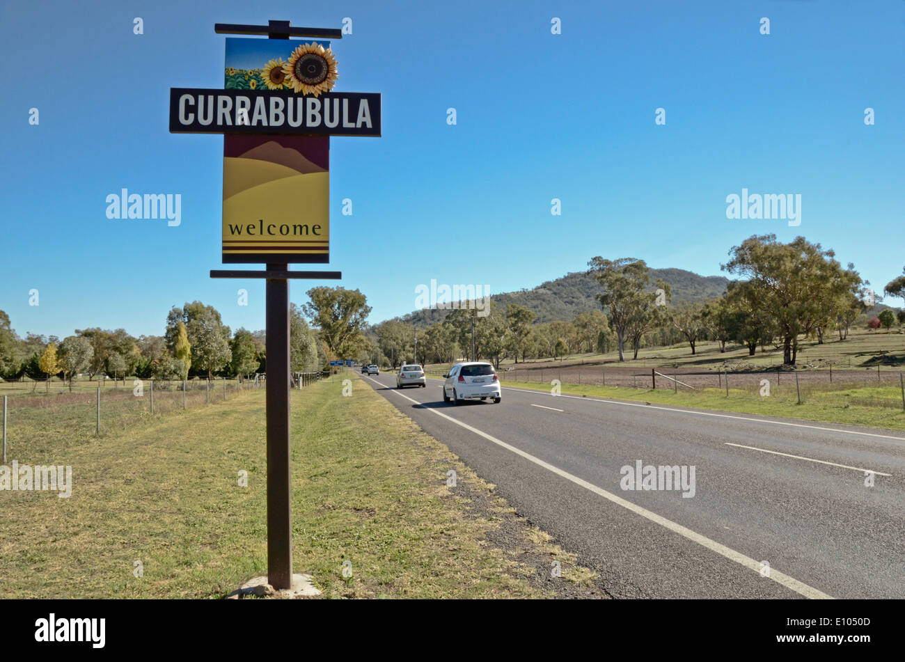 Willkommen Sie bei Currabubula NSW Australia am Straßenrand Zeichen Stockfoto
