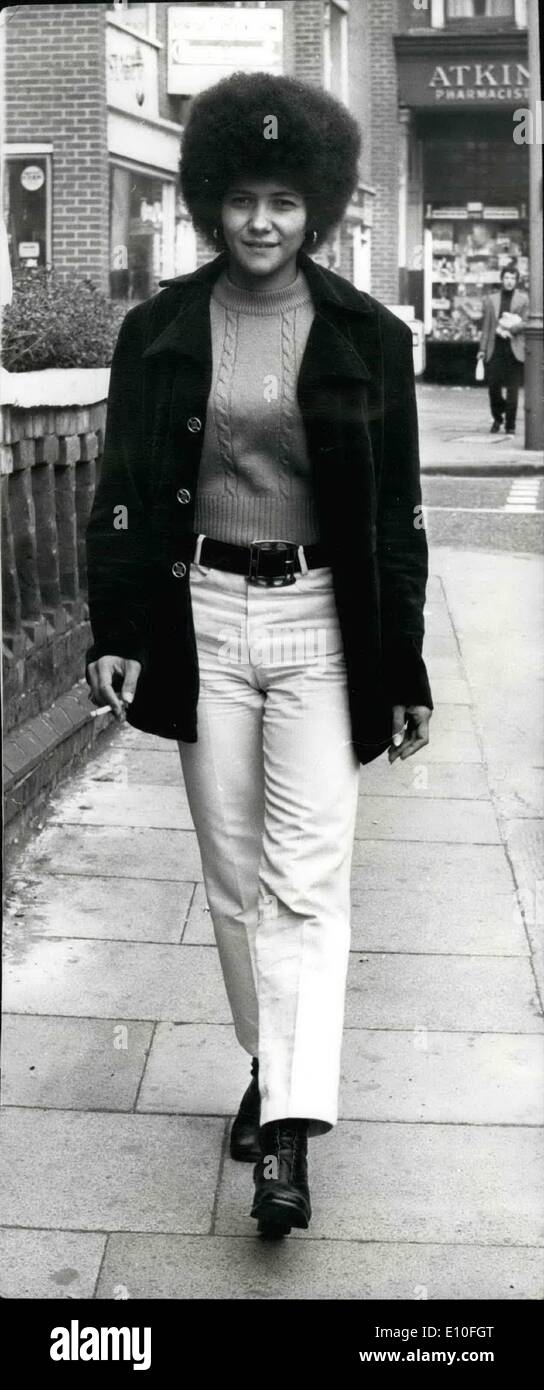 Sept. 09, 1972 - Australian Black-Power-Führer in London: bei einem Besuch in London ist Miss Bobbi Sykes, Australian Black-Power-Führer. Ihr Besuch soll versuchen und holen Sie sich internationale Hilfe für die australischen Aborigines Kampf für die Bürgerrechte. In Australien Bürgerrechte für Aborigines ist ein Problem, bei den bevorstehenden Parlamentswahlen zum ersten Mal in der Geschichte des Landes. Miss Sykes, eine attraktive Frau in ihren frühen 20ern ist erste Exekutivsekretär der Aborigines Botschaft Canberra Stockfoto