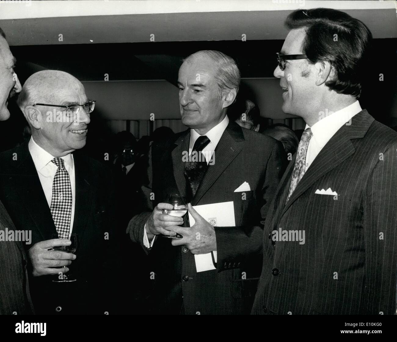 5. Mai 1973 - British Leyland Mittagessen in London. Herr Stokes, Vorsitzender der British Leyland wurde heute einem massiven Investitionsprogramm bekannt; bei einem Mittagessen in London feiert fünften Birhtday British Leyland. Foto zeigt British Leyland Häuptlinge am heutigen Mittagessen. (V.l.): Herr schüren, Vorsitzender; Herr John Barber, Finanzdirektor und Herr George Turnbull, stellvertretende Geschäftsführerin. Stockfoto