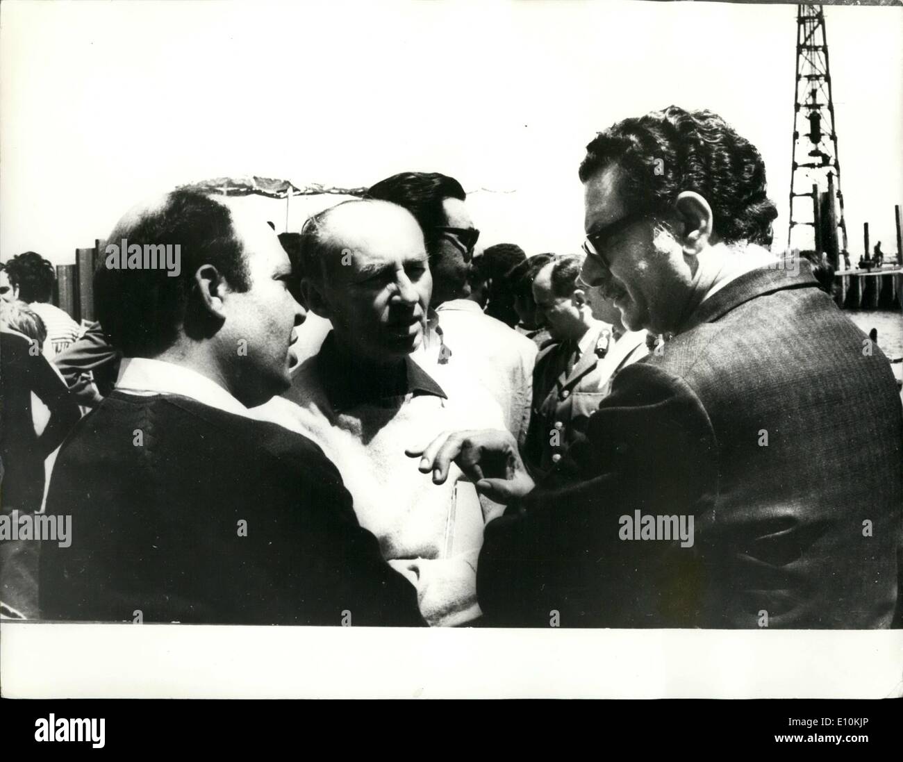 4. April 1973 - Projekt zu speichern Philae Tempel: Ein gigantisches Projekt, ähnlich wie die von der Bergung von Abu Simbel Tempel, das die Bergung der Philae Tempel in Assuan (Oberägypten) ist. Ein temporäre 750 Meter langen Damm wird gebaut, Insel Philae, Infiltration von den Gewässern des Sees innerhalb der Reihe von Tempeln zu verhindern, während sie abgebaut werden. Dieser Vorgang ist aufgrund der letzten 14 Monate. 2000 werden ägyptische Ingenieure und Arbeiter an diesem Projekt teilnehmen Stockfoto