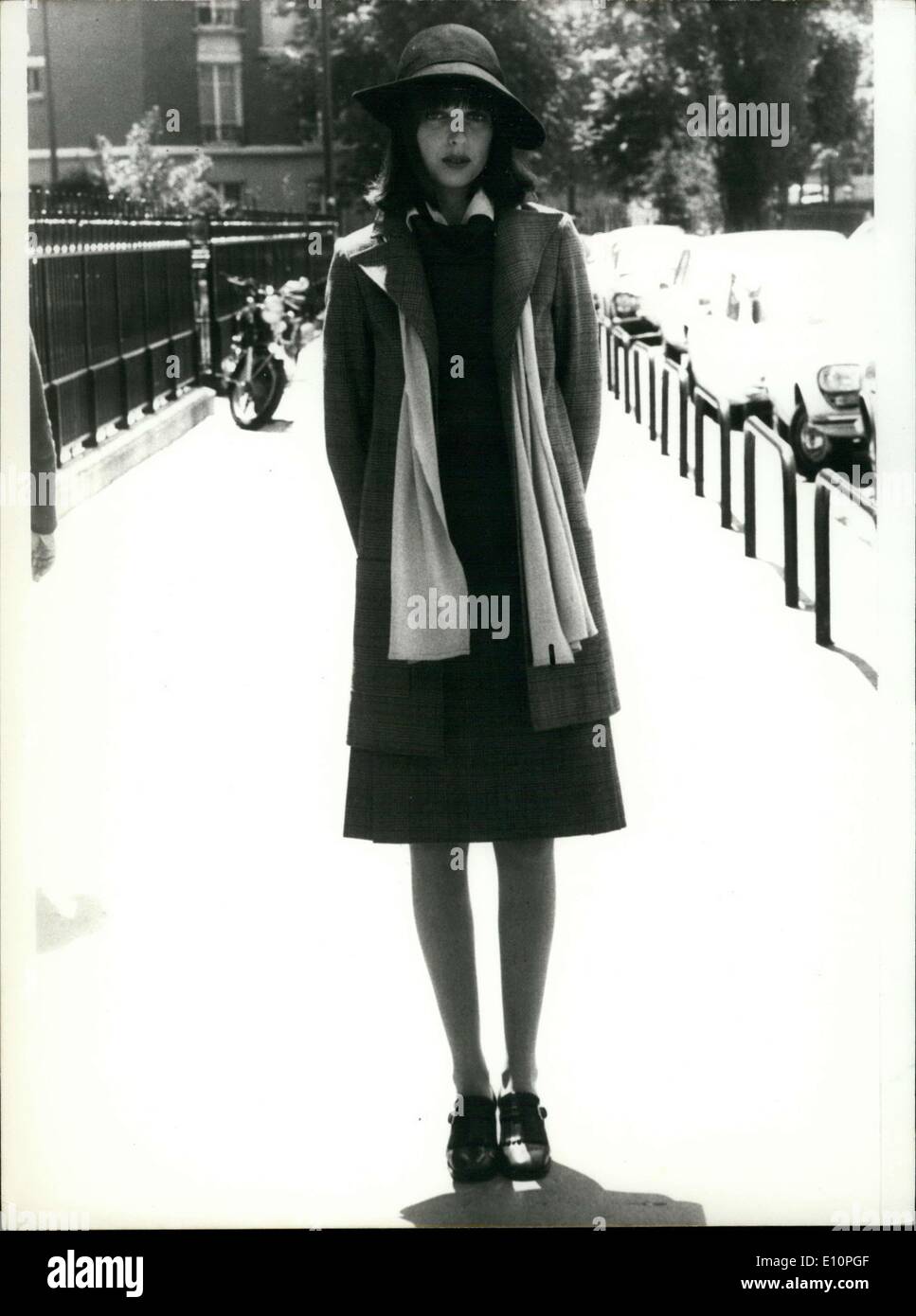 Sept. 18, 1973 - der Anzug ist aus der Winterkollektion. Stockfoto