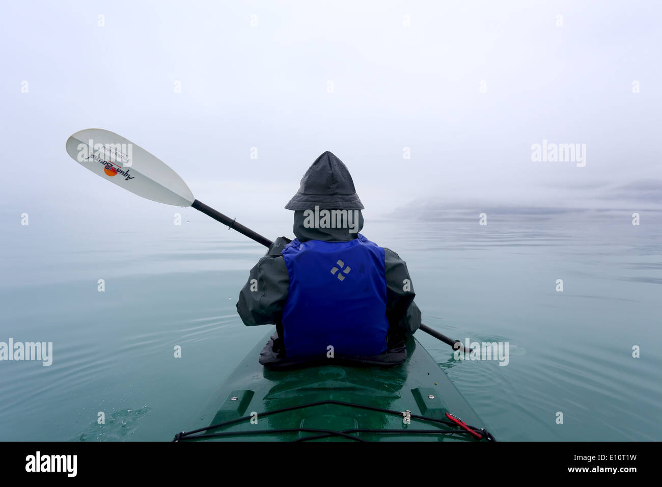 Kajakfahren in Glacier Bay Nationalpark, Alaska Stockfoto