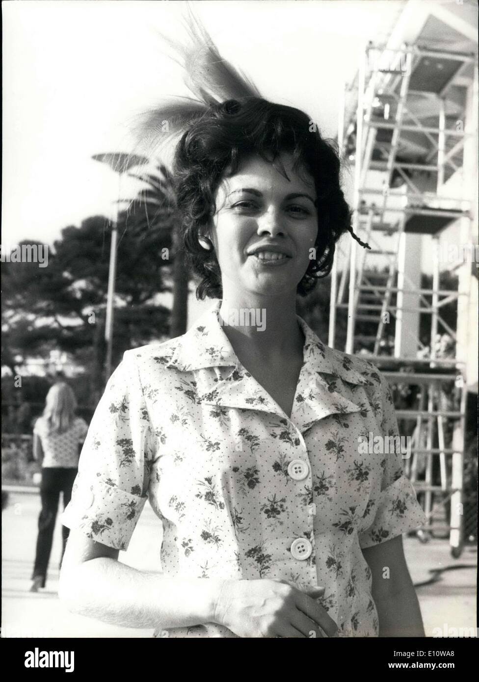 Mireille Mathieu French Singer Stockfotos & Mireille ...