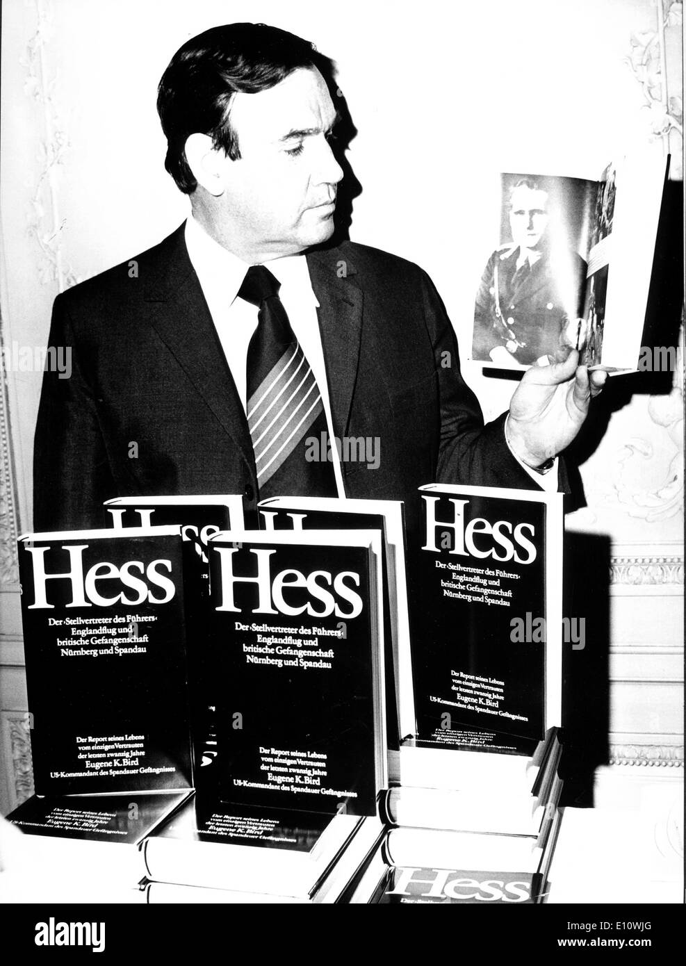 Autor EUGENE K. BIRD präsentiert sein Buch über das Leben von Rudolf Hess in Berlin Deutschland Stockfoto