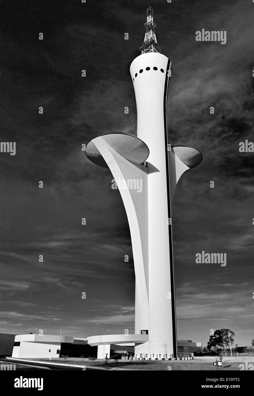 Brasilien, Brasilia: Digital-TV-Turm von Oscar Niemeyer Stockfoto