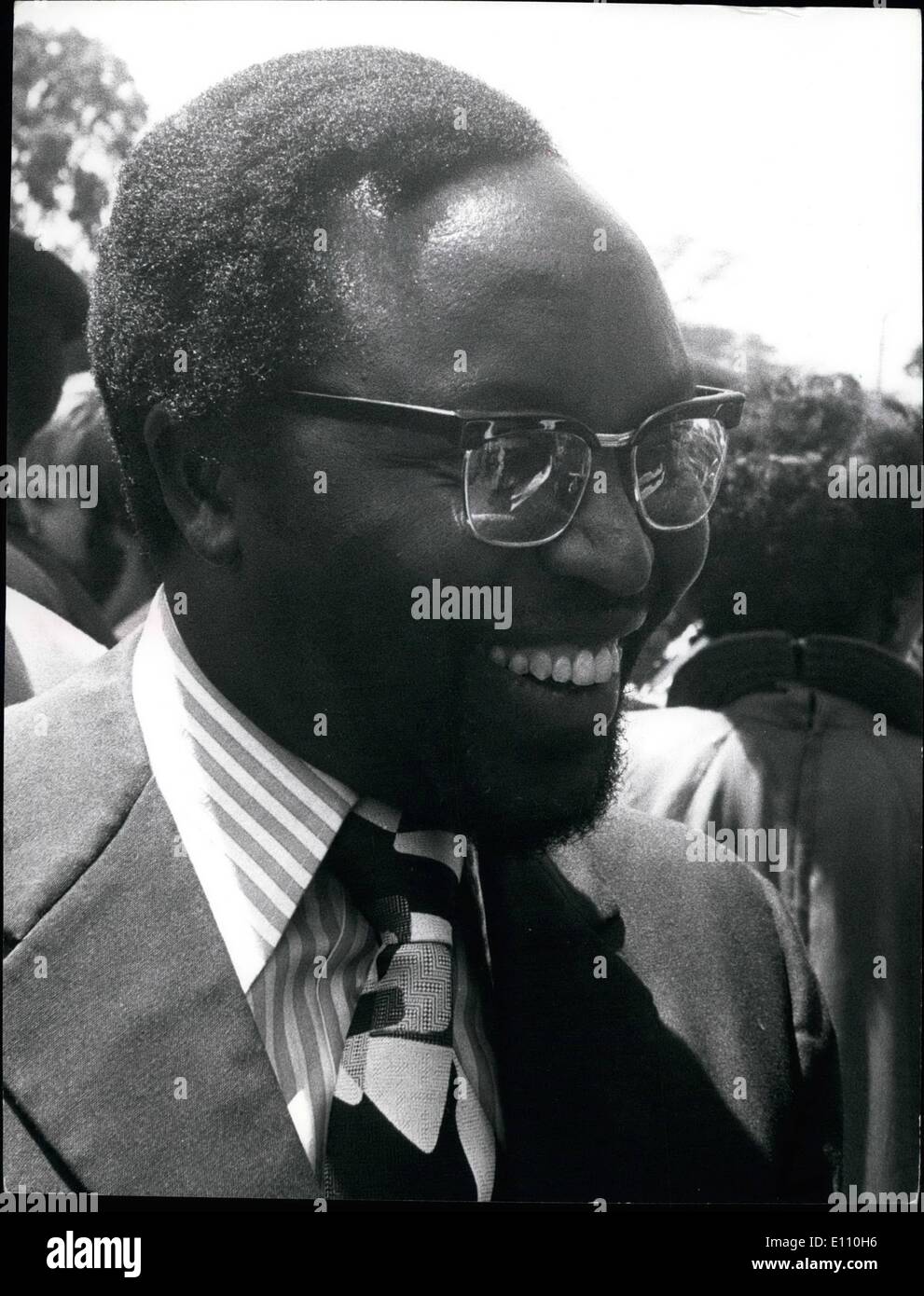 11. November 1974 - Vereidigung der neuen Govt Kenias: Dr. Munyo Weiyaki, Kenia neue Minister für auswärtige Angelegenheiten, Dr. ersetzt. Stockfoto
