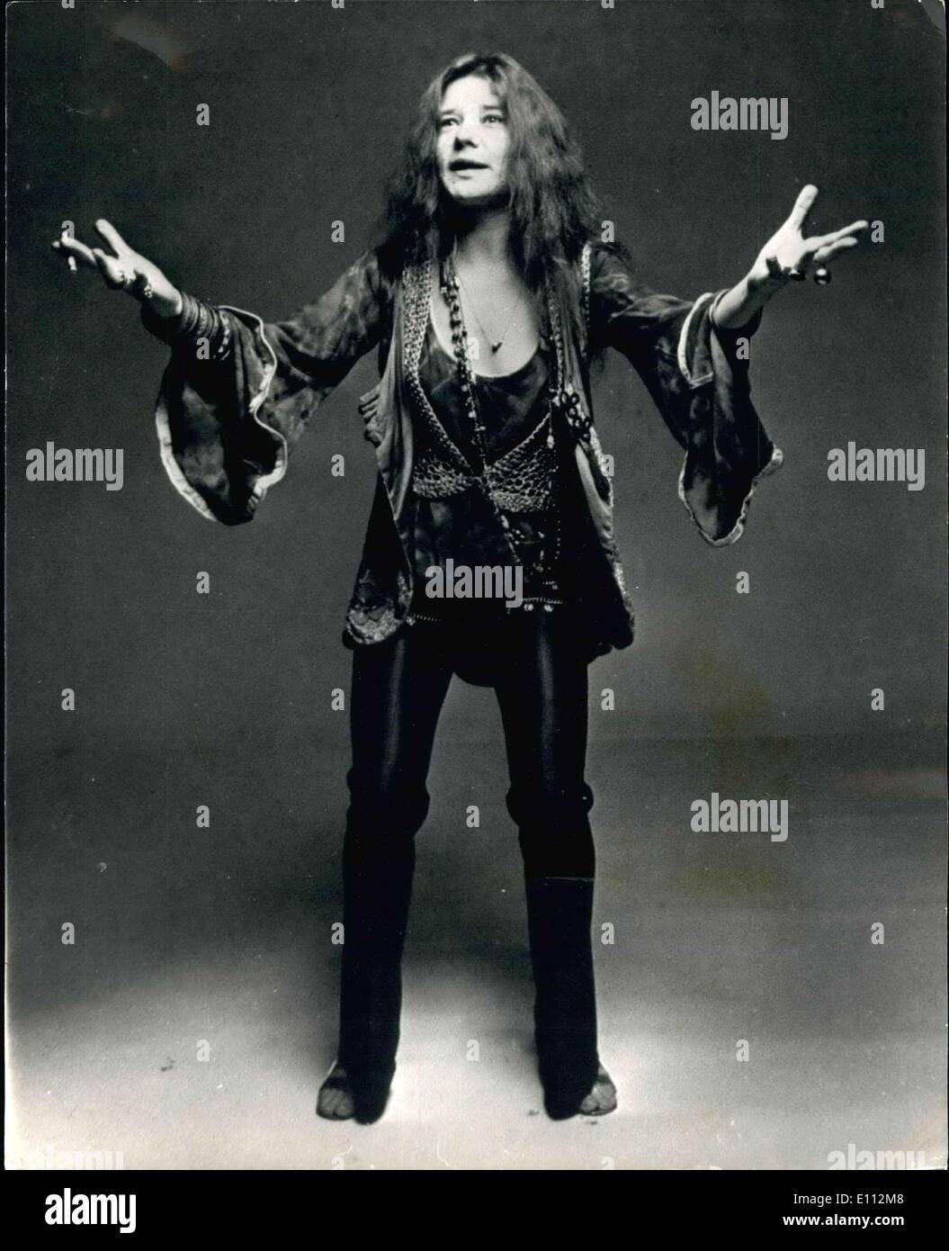 8. Mai 1975 - lebt Rock Star Janis Joplin wieder; Fans auf international berühmten Rockstar, Janis Joplin, sollen die Chance erhalten, ihr Idol wieder zu sehen. Nach umfangreichen Recherchen in London, Deutschland, Frankreich, Schweden, Kanada, New York hat genug live Filmmaterial zusammengestellt, um eine volle Länge Bewegung Abbildung des Sterns Metoric Aufstieg zum Ruhm zu ermöglichen. Janis Joplin starb auf tragische Weise am 4. Oktober 1970 in Hollywood. Bald zu sehen ist der neue Film heißt einfach, '' Janis' Stockfoto