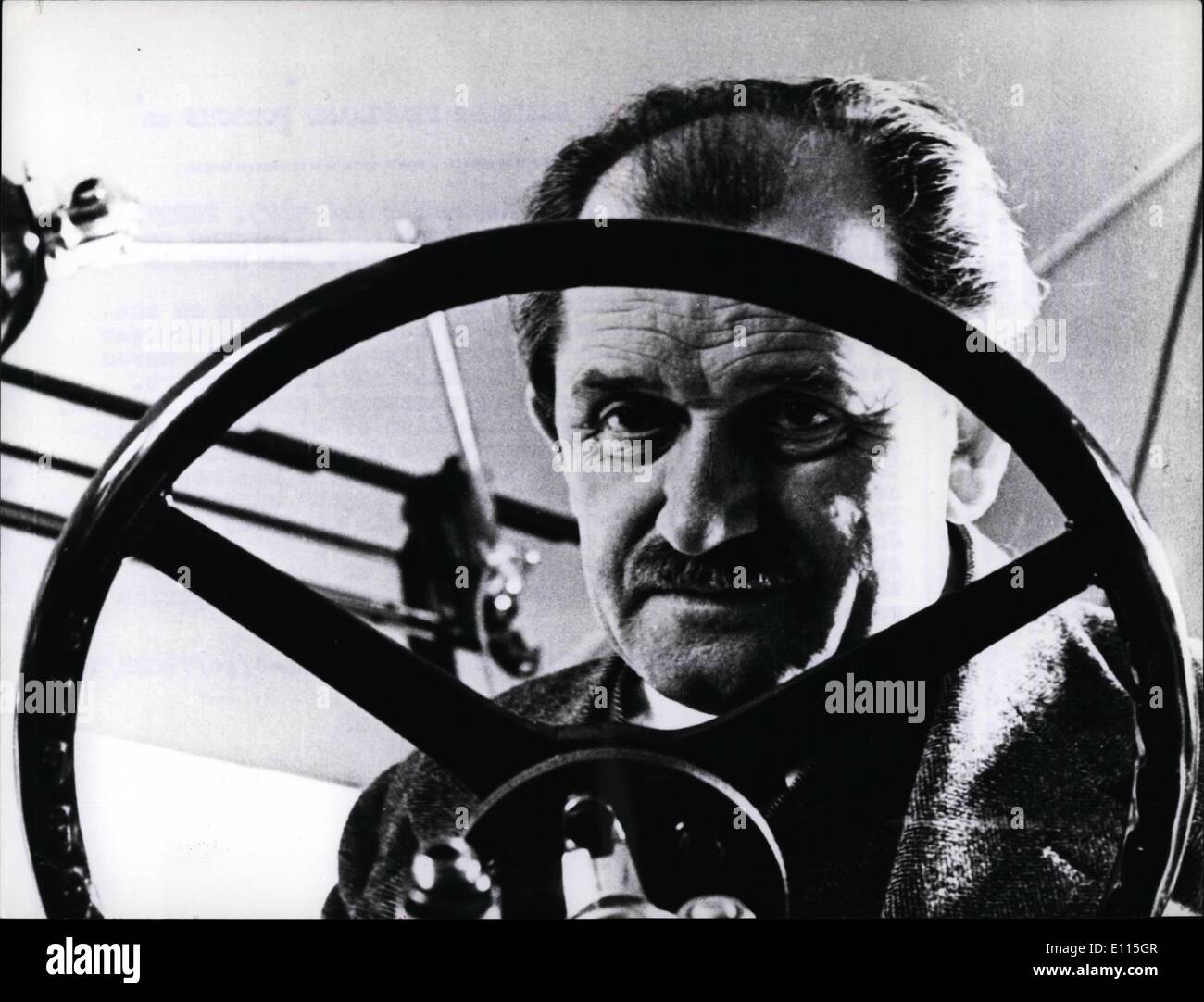 Sept. 09, 1975 - 100. Geburtstag von Auto-Designer Ferdenand Porsche am 3. September 1875: hundert Jahre zuvor, am 3. September Stockfoto