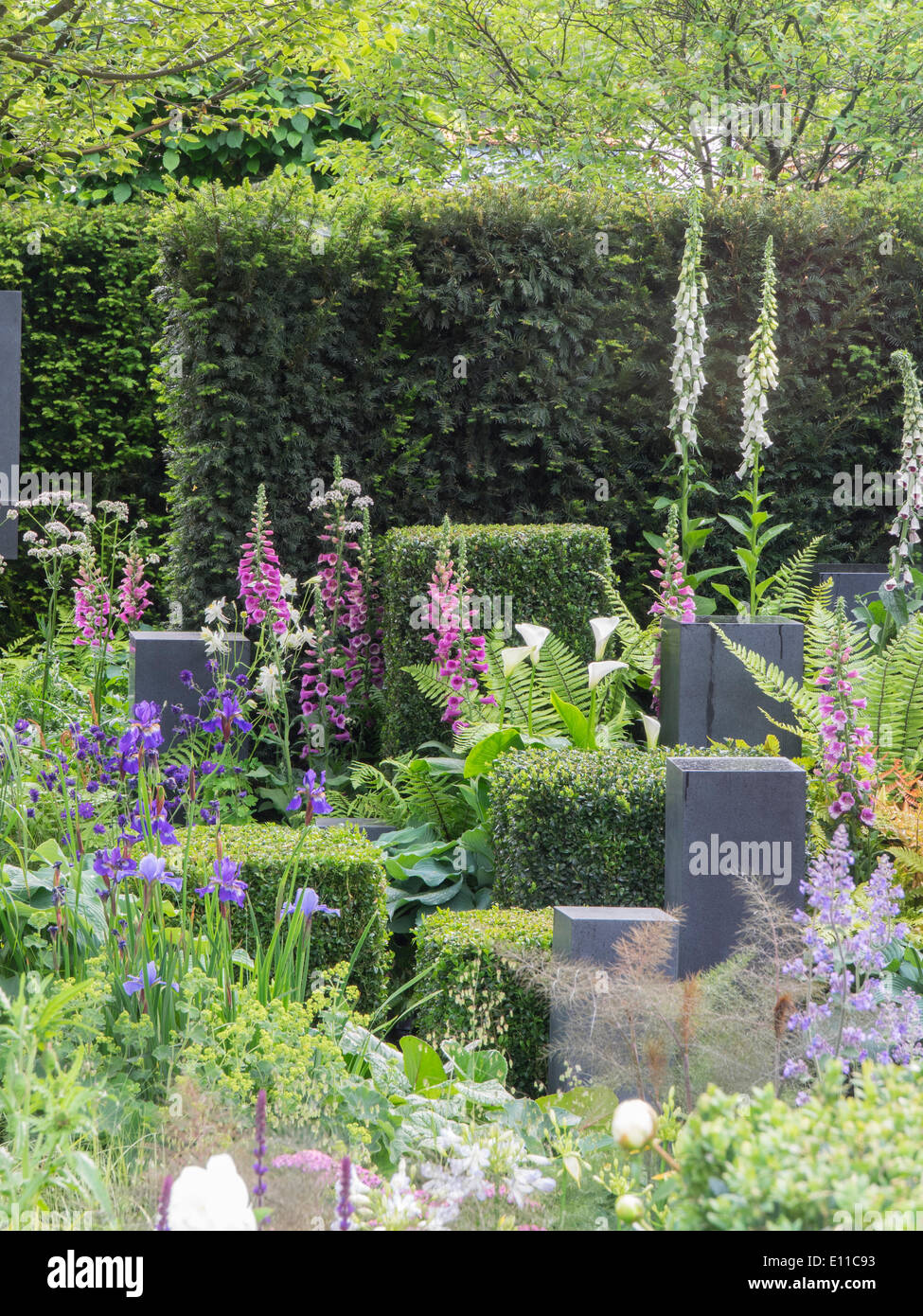 London, UK, 20. Mai 2014 RHS Chelsea Flower Show erste Tag.  Die Hoffnung auf den Horizont-Garten, entworfen von Matt Keightley - Hilfe für Helden Stockfoto