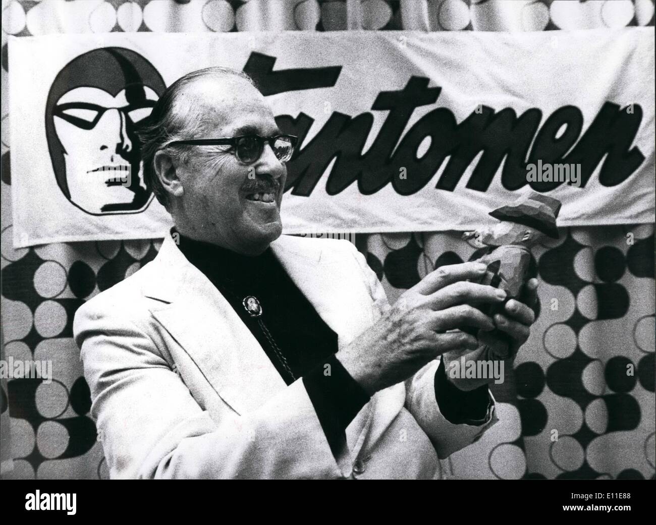 Sept. 09, 1977 - Lee Falk, geistiger Vater des Comic-Helden '' Mandrake der Magier '' und '' das Phantom " Stockfoto