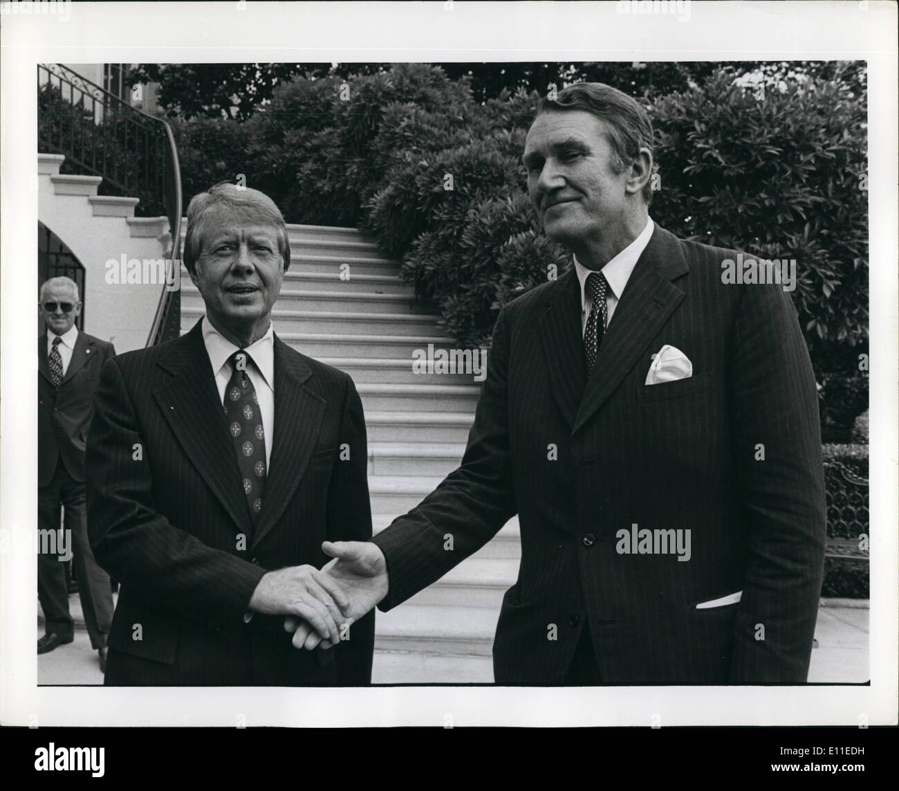 6. Juni 1977 - sagt The White House Washington D.C. Präsident Jimmy Carter good Bye australische Premierminister Malcolm Fraser nach Besuch des Premierministers ins Weiße Haus. Premierminister Fraser ist bei einem zweitägigen Besuch in Washington. Stockfoto