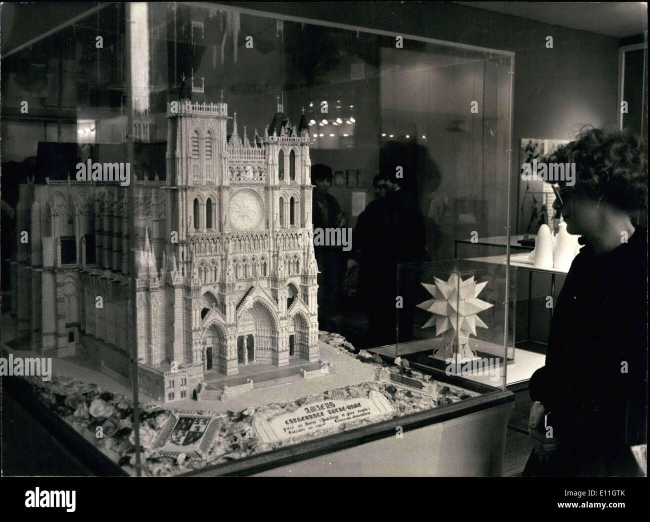 8. Februar 1978 - ist es auf dem Display an das Museum der dekorativen Künste in Paris, wo eine Ausstellung mit dem Titel '' Zuckerartistik '' läuft. Stockfoto