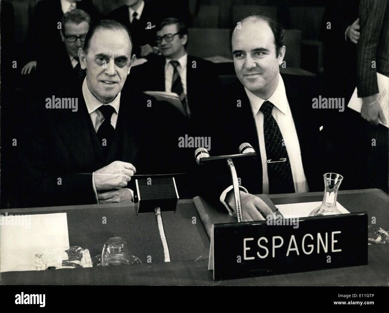 9. Februar 1978 - Vallaure und Jose Enrique Martinez-Genique bei O.E.D.C. treffen Stockfoto