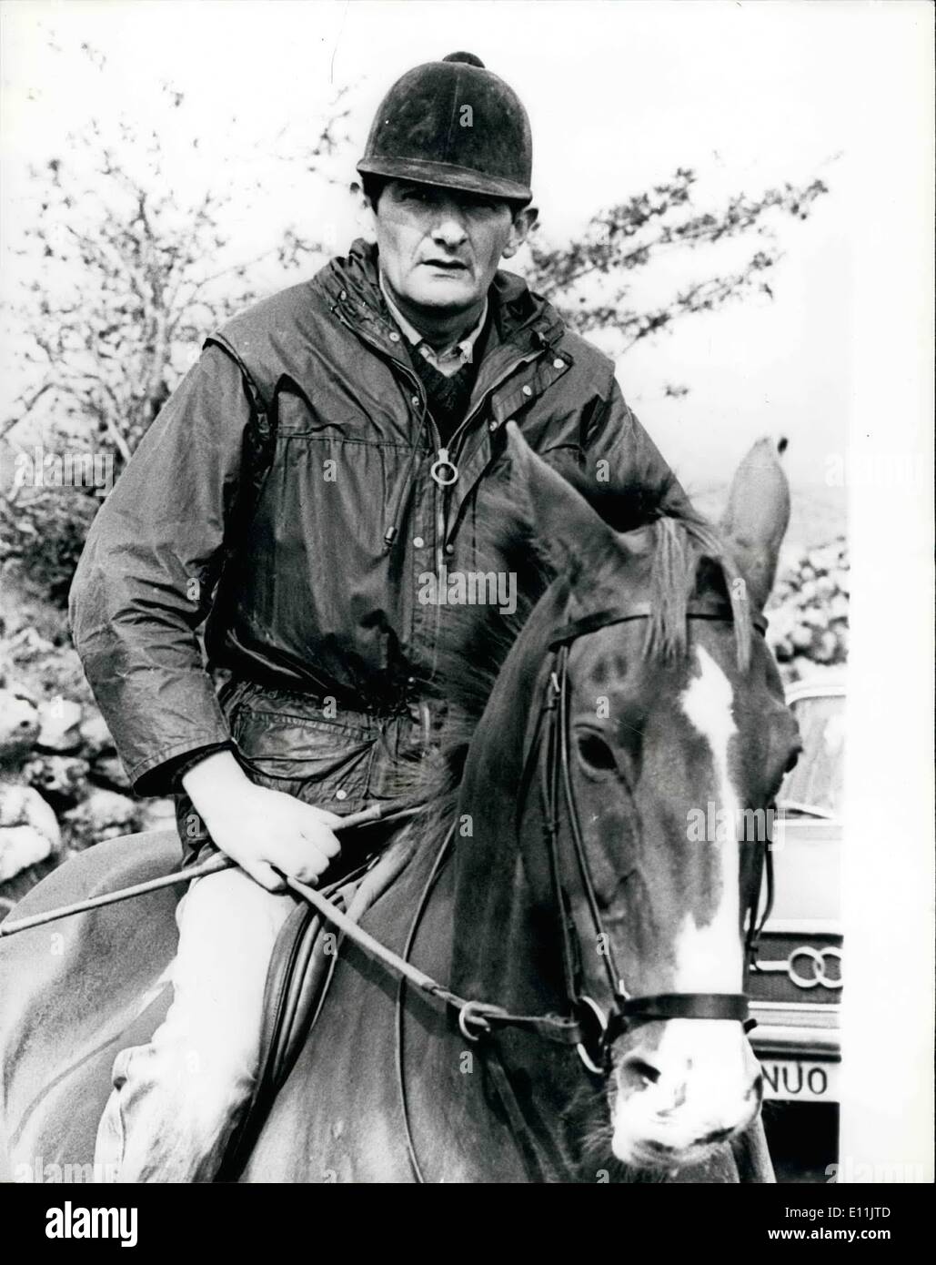 8. August 1978 - Jeremy Thorpe Verschwörung zum Mord angeklagt: Mr Jeremy Thorpe der ehemalige Führer der Liberalen Partei und drei weitere Männer wurden heute mit Verschwörung, Norman Scott, ehemalige Männermodel zu ermorden angeklagt. Die anderen drei sind Herr David Holmes, ein Ex-Gelenk stellvertretender Schatzmeister der Partei, Herr John Le Mesurier, einem walisischen Geschäftsmann; und Herr George Deakin, ein Nacht-Club-Besitzer. Sie waren heute Morgen Zahlen bei Minehead Polizei-Station, auf der Somerset Küste ist die nächste Station, wo die Schießerei, in denen Norman Scott Hund getötet wurde, fand statt. Foto zeigt Herr Stockfoto