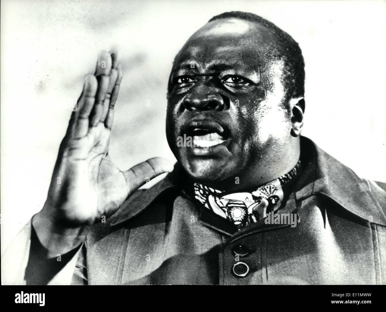 3. März 1979 - eindringenden Panzer Amin abgeschnitten: Es wurde heute bei Präsident Amin berichtet und einige seiner Offiziere hatte in Entebbe von tansanischen Tanks gefangen wurden. Die Panzer sollen die Straße in der ugandischen Hauptstadt Kampala 21 Meilen entfernt zu steuern. Foto zeigt Präsident Amin, der angeblich einen Gegenangriff gegen die Invasoren zu planen. Stockfoto