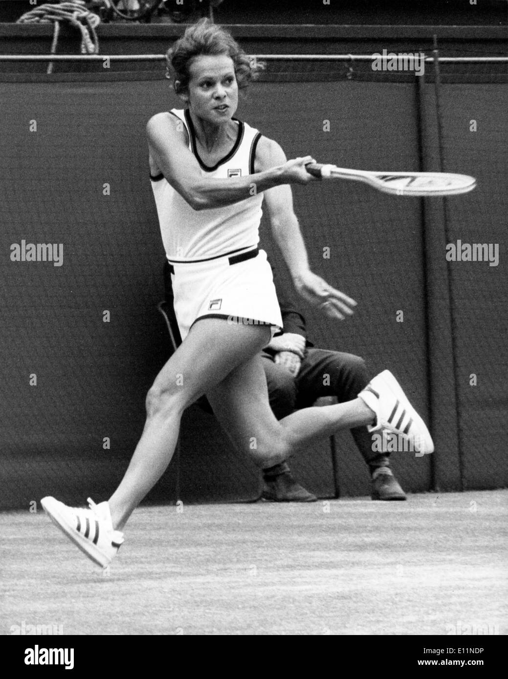 Tennisspieler Evonne Goolagong spielt in match Stockfoto