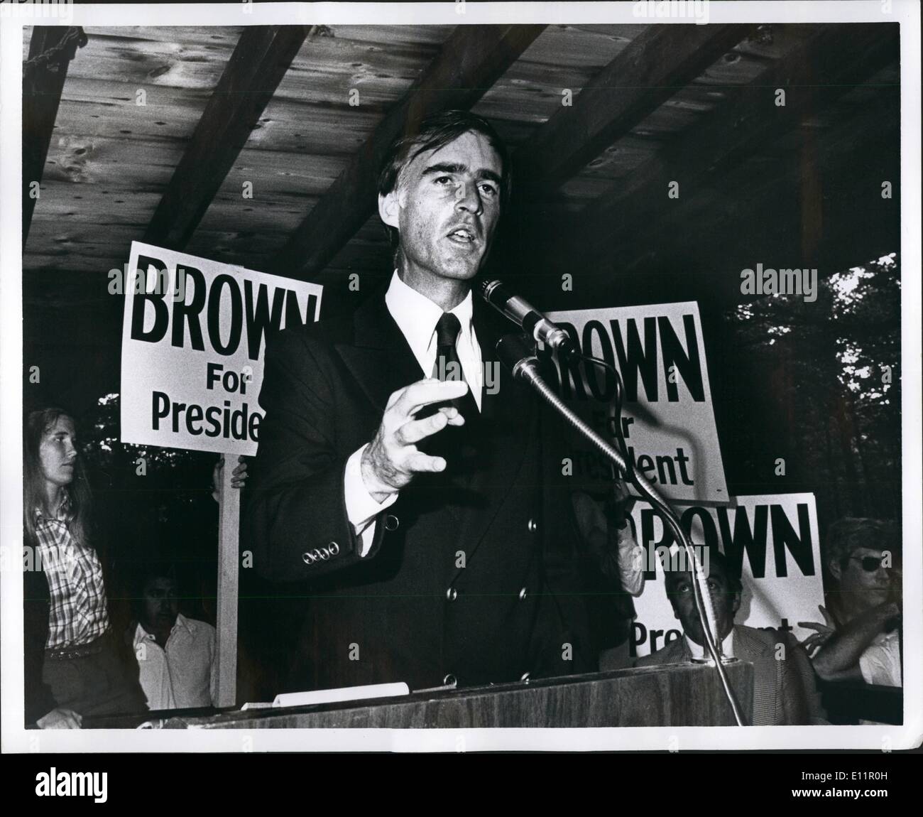 Sept. 09, 1979 - Jerry Brown im Strafford Land Pickn Hellenic Center, Long Hill Road, Dover, N Regensburg. Stockfoto