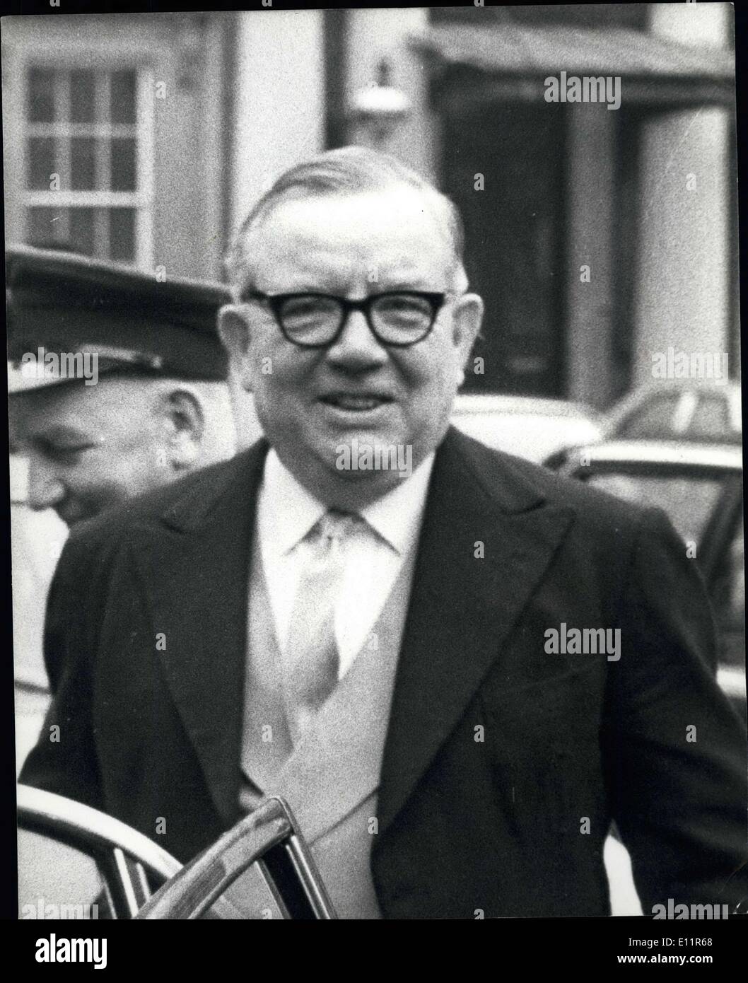 3. Oktober 1979 - ehemaliger Kopf der britischen Intelligenz Sir Maurice Oldfield nimmt auf der Ira: Sir Maurice Oldfield, 63, der ehemaligen Stockfoto