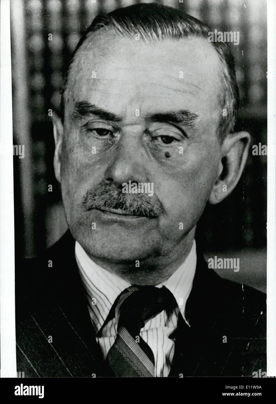 25h jahrestag tod thomas mann Fotos und Bildmaterial in hoher
