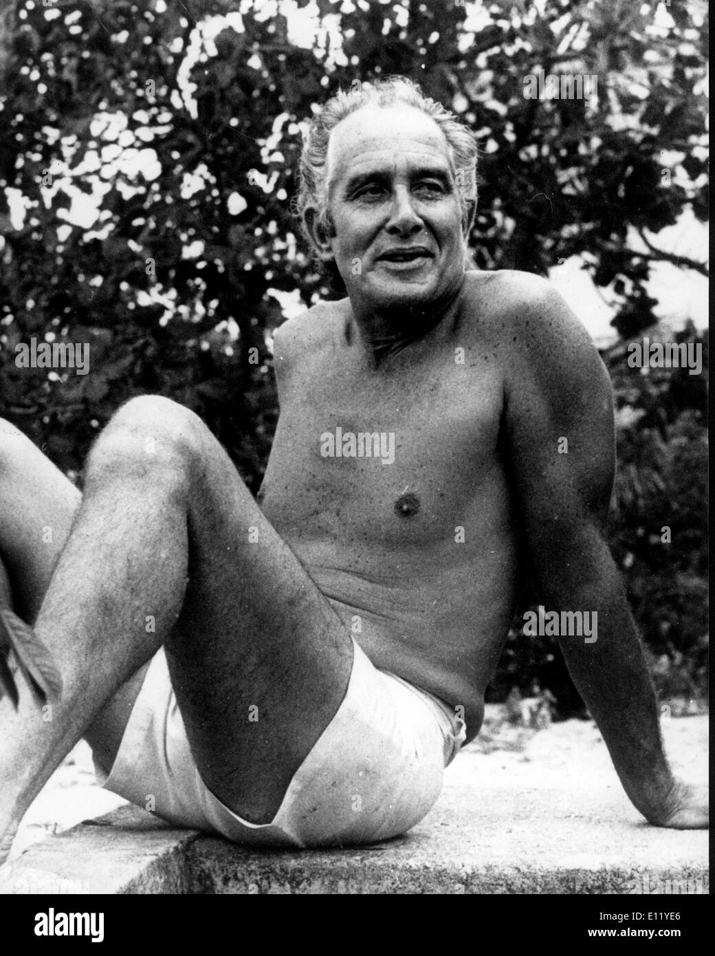 24. März 1981; Rio De Janeiro, Brasilien; Der große Zug Räuber RONALD RONNIE BIGGS Sonnen in Rio. Stockfoto