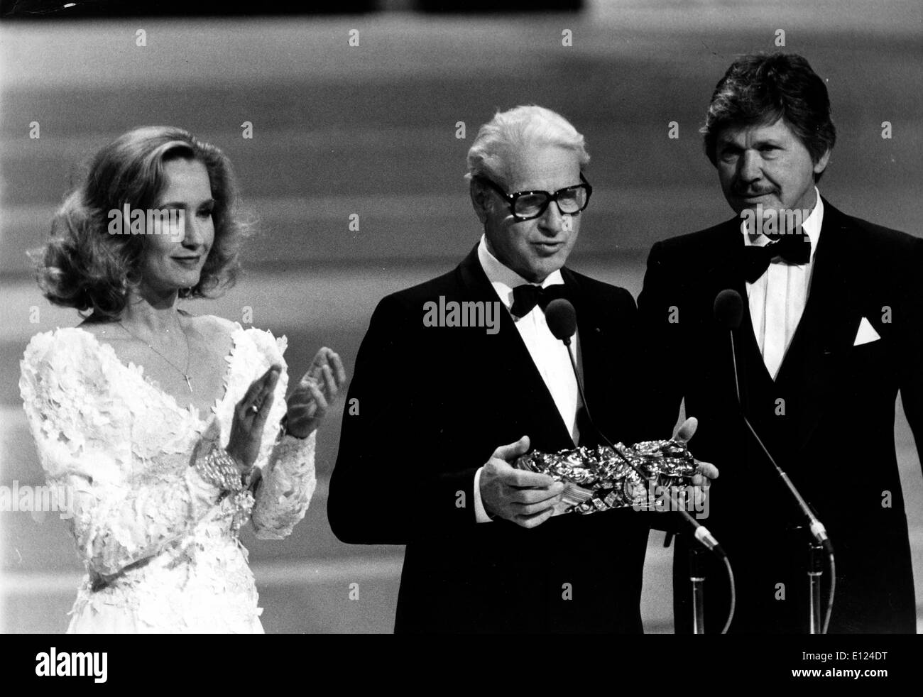 Schauspieler Charles Bronson vergibt Preis Stockfoto