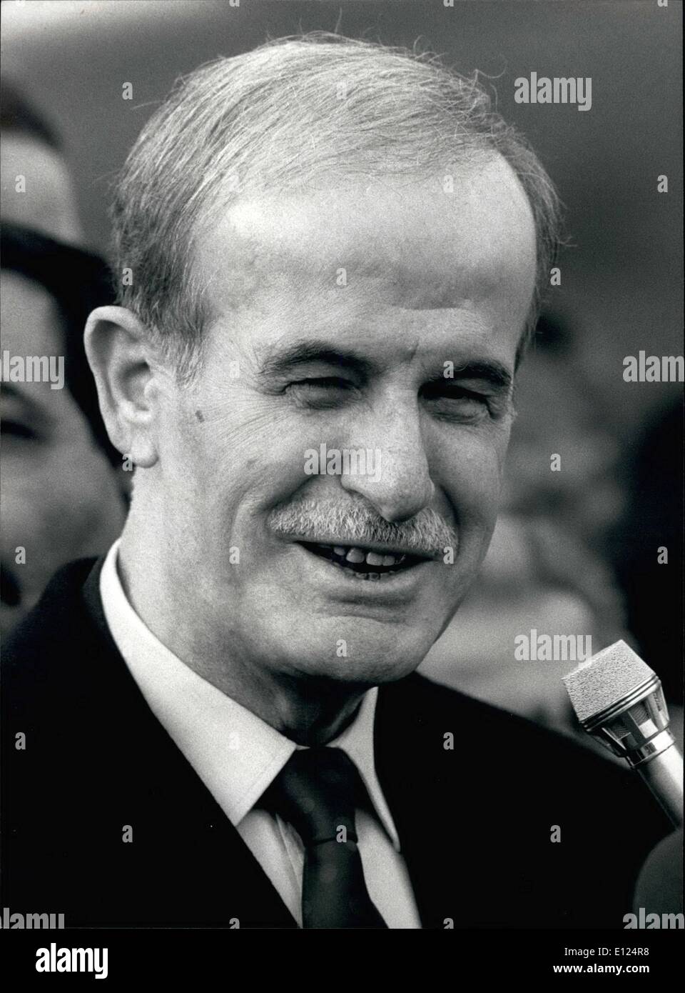 11. November 1990 - For Your Files: Hafes El Assad: syrische Präsident Hafes el-Assad auf einer Pressekonferenz nach dem Treffen mit US-Präsident George Bush in Genf, November 23. Stockfoto