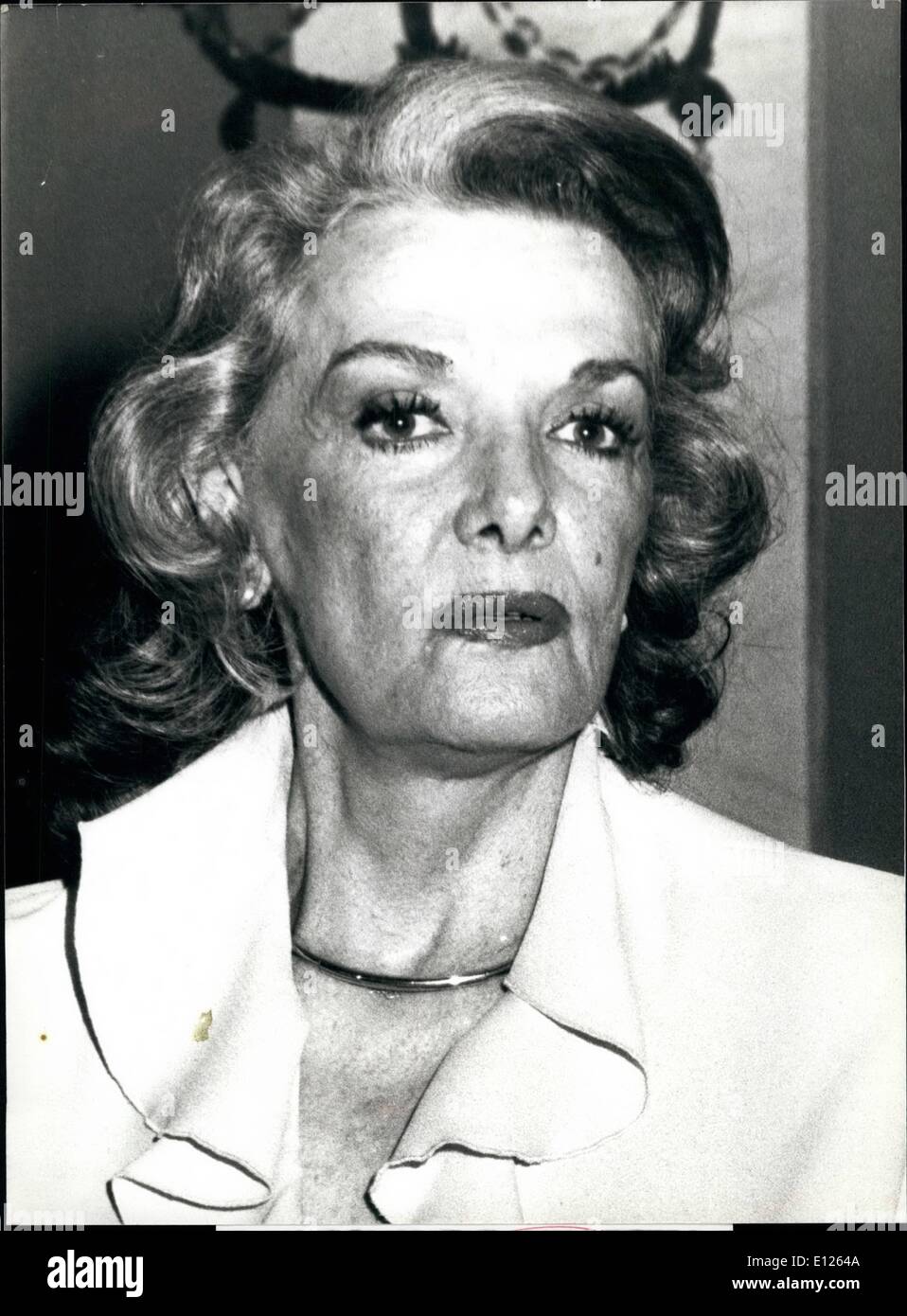 6. Juni 1989 - Hollywood Wiederbelebung: Joan Fontaine. Hollywood-Star Joan Fontaine erhielt Merit of Achievement Award zusammen mit anderen Schauspielern und Schauspielerinnen dieser Freitag 16. Juni in der italienischen Enklave Campione in der Südschweiz. 19.06.89 Stockfoto